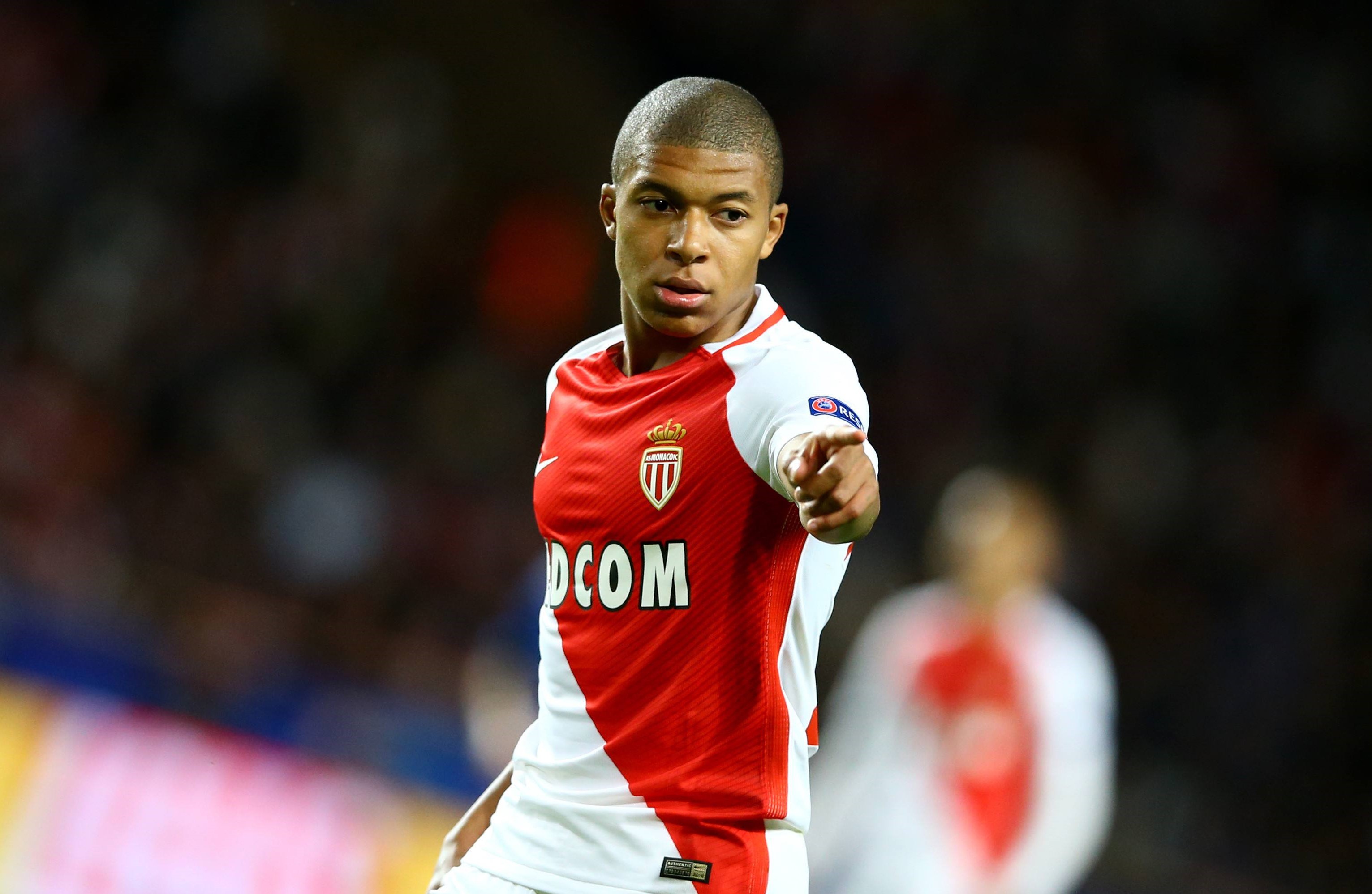 摩纳哥集结日内部沟通,志在葡超名次提升,管理层满意,资深球员宣示担当(逃げるは耻だが役に立つ日文) 摩纳哥集结日内部沟通,志在葡超名次提升,管理层满意,资深球员宣示担当(逃げるは耻だが役に立つ日文)