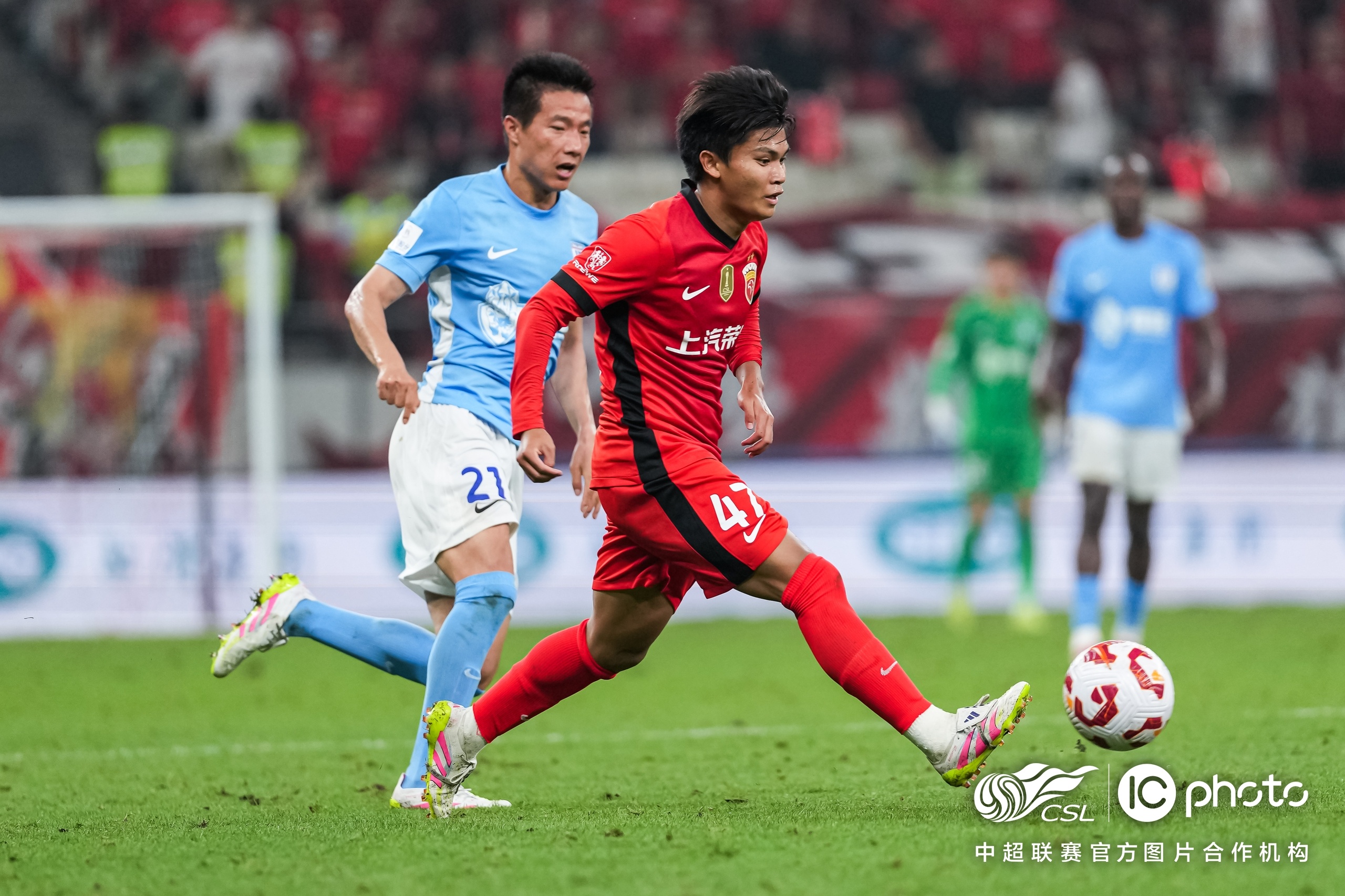 上海海港迎德国杯关键赛，关键时刻豪取连胜，震撼外界，资深球员宣示担当 