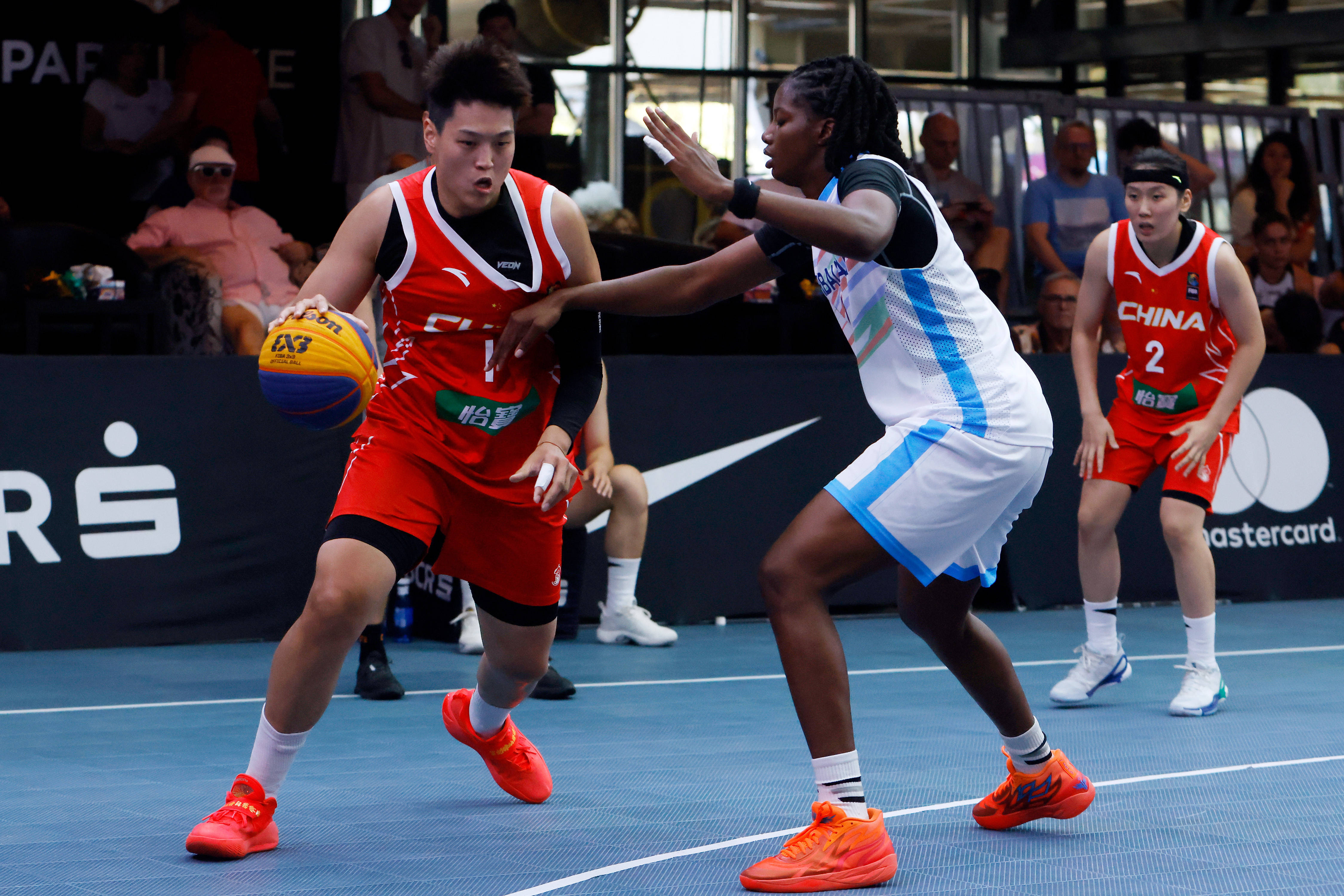 印第安纳步行者迎社区盾关键赛今晨斯图加特备战欧超杯，网友：皇家社会国际比赛日止住颓势 